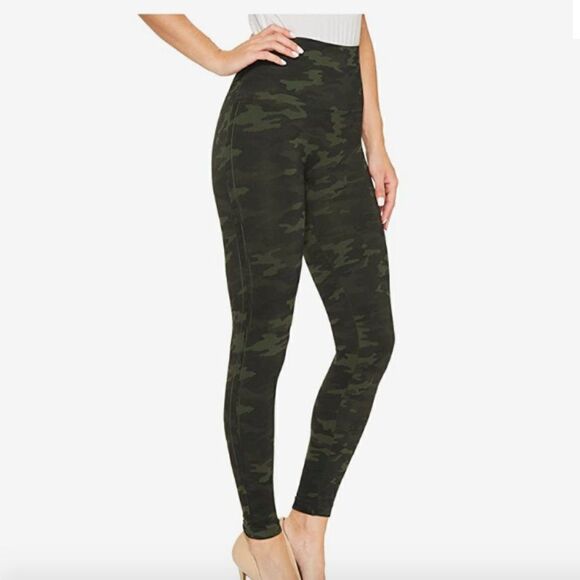 Spanx Look At Me Now Seamless Leggings - Green Camo - Picture 1 of 4